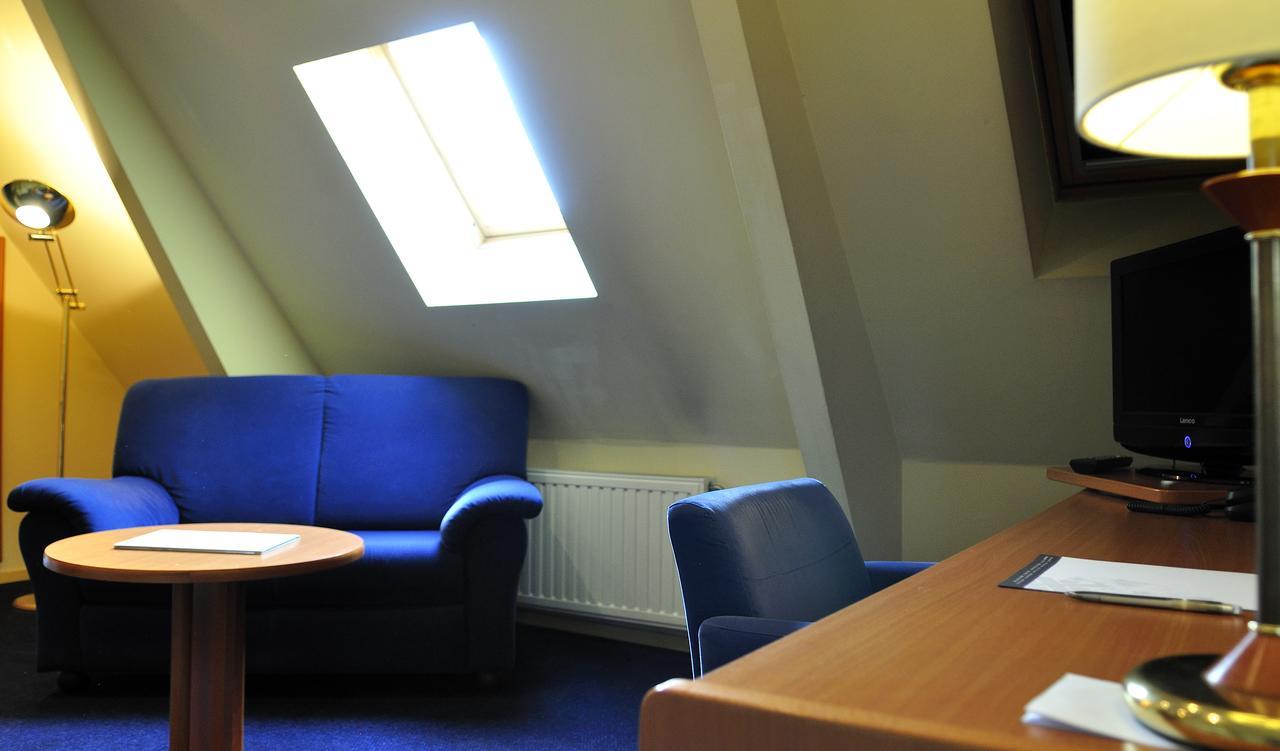 Hotel & Appartementen Royal Sas van Gent Extérieur photo